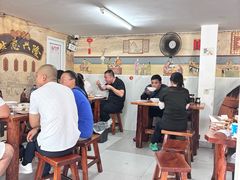 -宝瑞门钉肉饼店