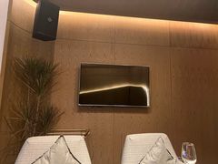 -斯普汇生蚝牛排馆(中骏世界城店)