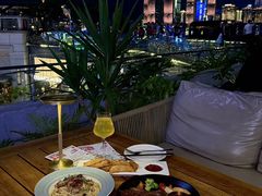 -埠口精酿夜景餐酒吧· BREWPORT BISTRO(长嘉汇重庆之眼店)