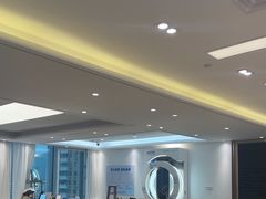 -Eziwish眼镜·蔡司授权店