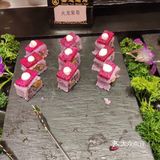 我也不好意思问多少钱，我估计也就是七八十一个人吧！