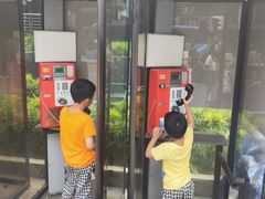 -詹爷爷乌节路街头冰淇淋
