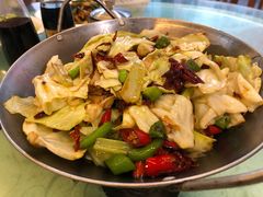 -东北四季饺子王(华山路店)