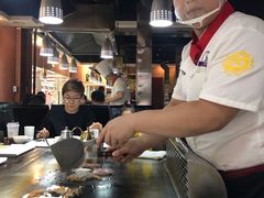-利昂法式铁板主题餐厅(新奥购物中心店)