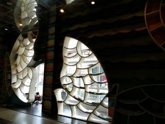 -钟书阁(松江泰晤士小镇店)