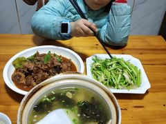 -山里人家土菜馆(茅山店)