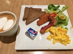 -必胜客(漕宝路店)