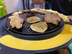 -胡悦里韩式烤肉(芝罘万达广场店)