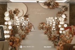 -深度婚礼策划·宴会布置·高端私人创意定制