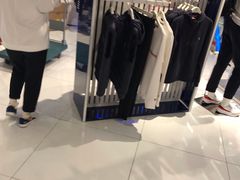 -fila(日月光中心广场店)