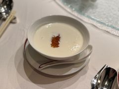 桃胶杏仁茶-天龙轩(香港丽思卡尔顿酒店)