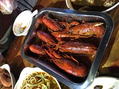-三妹小龙虾·黄油蟹(华侨城总店)