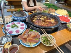 -重庆洪崖洞老火锅(音乐广场店)