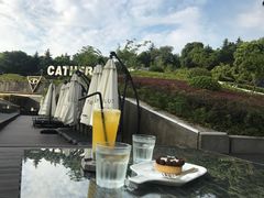 -UNI UNI(环亚凯瑟琳店)