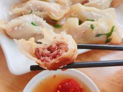 牛肉鍋貼-小姜锅贴(凤凰街店)