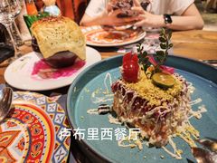 皇后沙拉-卢布里西餐厅(海拉尔店)