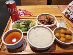 -72街红烧排骨饭(海珠丽影广场店)