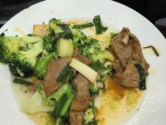 -一哥美食(总店)