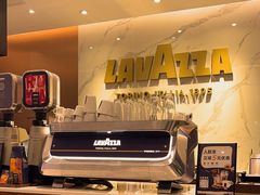 -LAVAZZA拉瓦萨咖啡(上海金融街店)