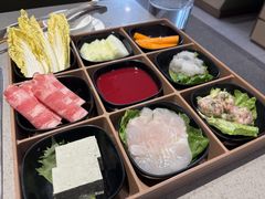 -海底捞火锅(世豪广场店)