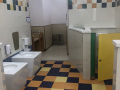 -永旺黄岛购物中心