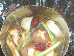 -二荆条·城市森林火锅旗舰店