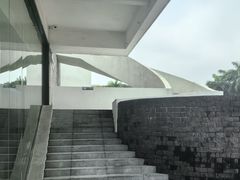 -岭南美术馆