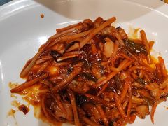 -南京金牛湖巨碗鱼头