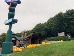 -龙凤山庄影视度假村