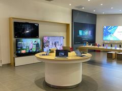 -华为授权体验店(中山公园来福士)