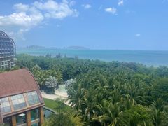-三亚湾海居铂尔曼度假酒店