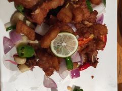 柠檬叶酥小排-老滇山寨•云南特色菜•地方菜•民族风情歌舞表演(金碧店)