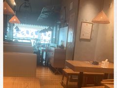 -刀小蛮半只鸡过桥米线(家乐福四元桥店)