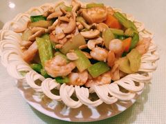 iphone_upload_pic-金泽大酒店·卢塞恩餐厅·年夜饭春节连市