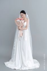 -喜爱高定婚纱摄影