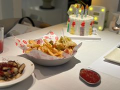 -春树下·树屋花房西餐厅(罍街AS1980店)