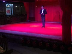 -关东情主题文化演艺餐厅