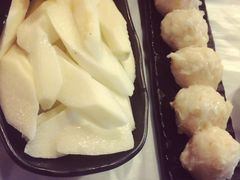 -鲜入围煮花胶鸡海鲜火锅