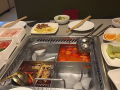 -海底捞火锅(旭辉MALL店)