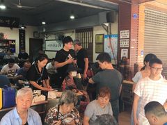 等位区-朱大嘴肥肠血旺(福字街店)