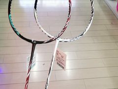 -YONEX苗江运动城(源深店)