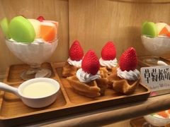 -猫的天空之城概念书店(杭州南宋御街店)