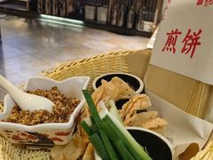 -鲁菜根·泰安菜(万达店)