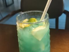 -卡普里披萨·牛扒·下午茶