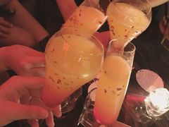 -饮湖威士忌鸡尾酒吧