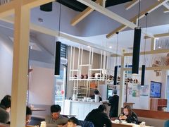 -关东小磨东北菜(上海长风大悦城店)