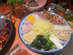 -周小明火锅(黑金冠社区店)