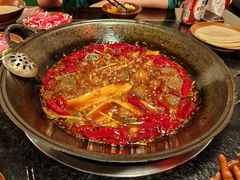 -渝井巷重庆老火锅(沈阳吉祥店)