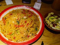 -先启半步颠小酒馆(虹桥龙湖天街店)