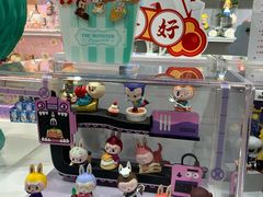 -泡泡玛特POPMART(上海环球港店)